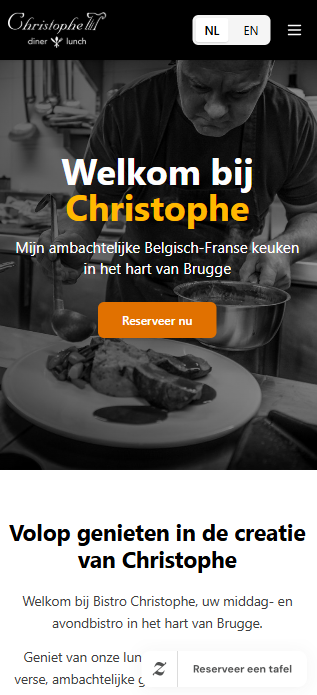 Mobiele homepage van Bistro Christophe met sfeerbeeld van de chef